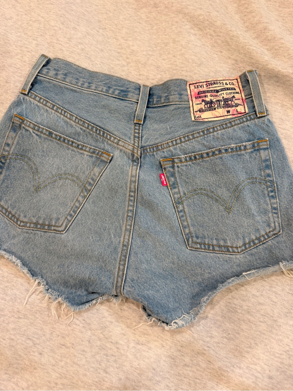 PINK CUSTOM Levi's 501 Pale Blue denim High-Waist Cutoff Denim Shorts